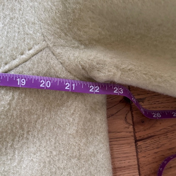 VINTAGE Tailor Made Wool Coat with Fur Collar😊 - Picture 14 of 16